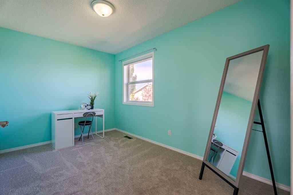 MLS® A2259009 - 100 Coopers Heights SW in Coopers Crossing Airdrie, Residential