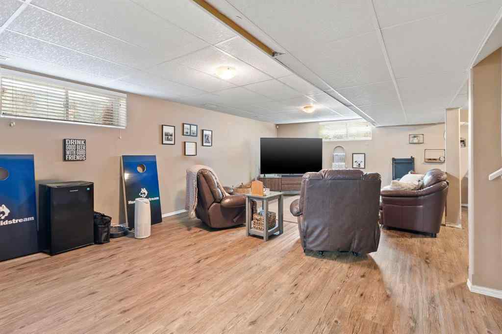 MLS® A2259014 - 2301 52 Avenue  in College Park Lloydminster, Residential