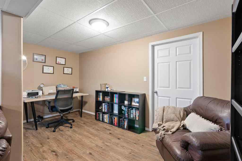 MLS® A2259014 - 2301 52 Avenue  in College Park Lloydminster, Residential