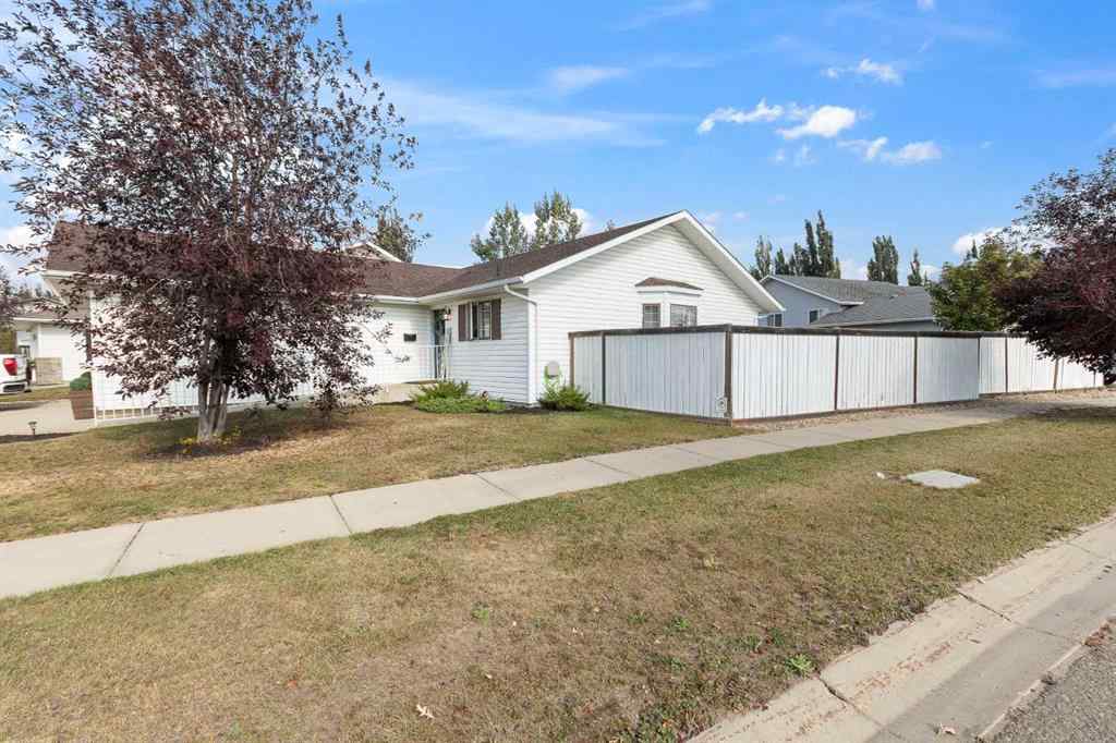MLS® A2259014 - 2301 52 Avenue  in College Park Lloydminster, Residential