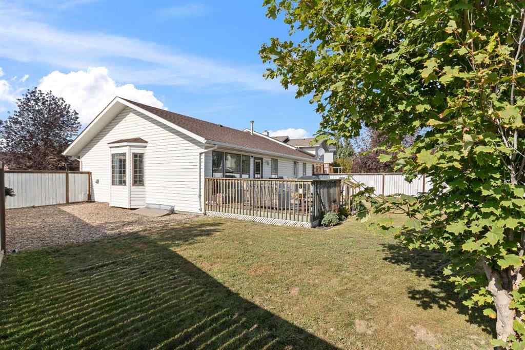 MLS® A2259014 - 2301 52 Avenue  in College Park Lloydminster, Residential