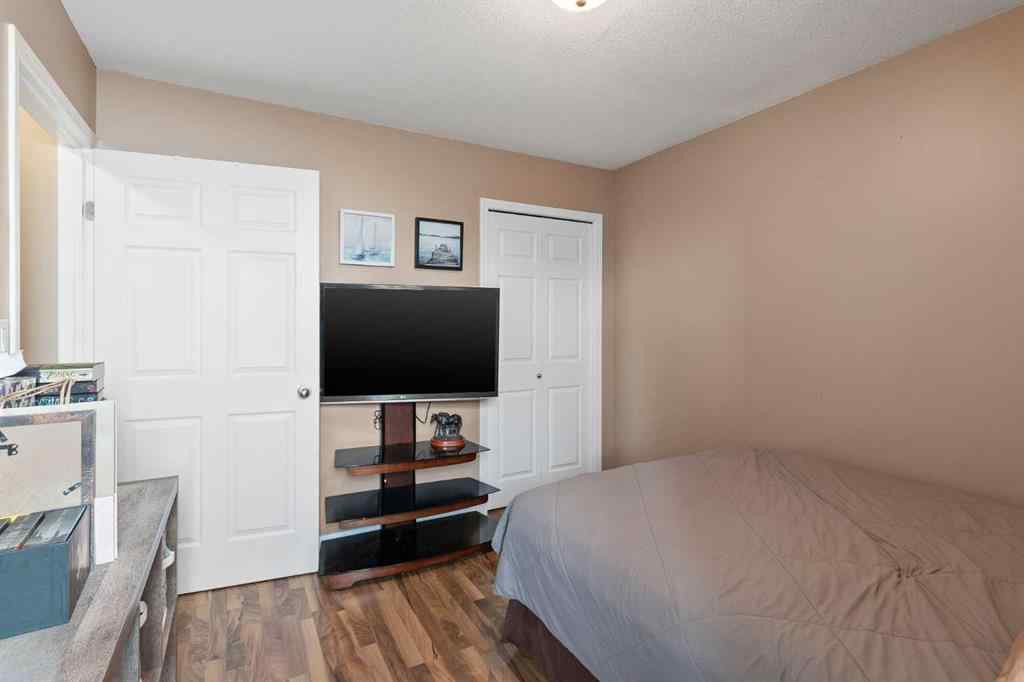 MLS® A2259014 - 2301 52 Avenue  in College Park Lloydminster, Residential