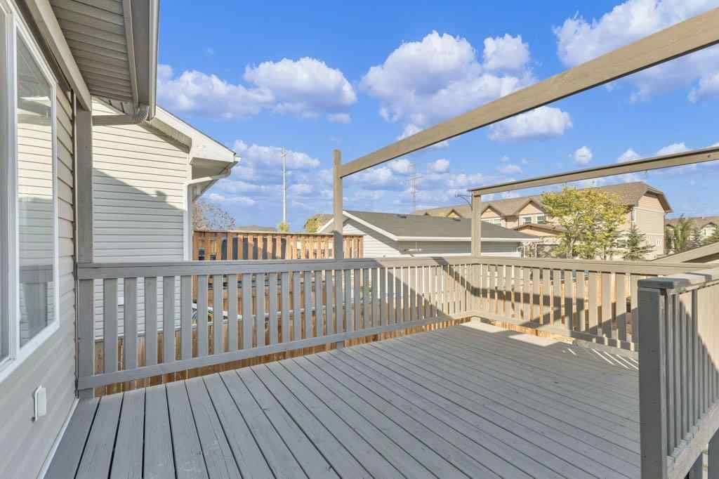 MLS® A2259015 - 132 Vickers Close  in Vanier Woods Red Deer, Residential