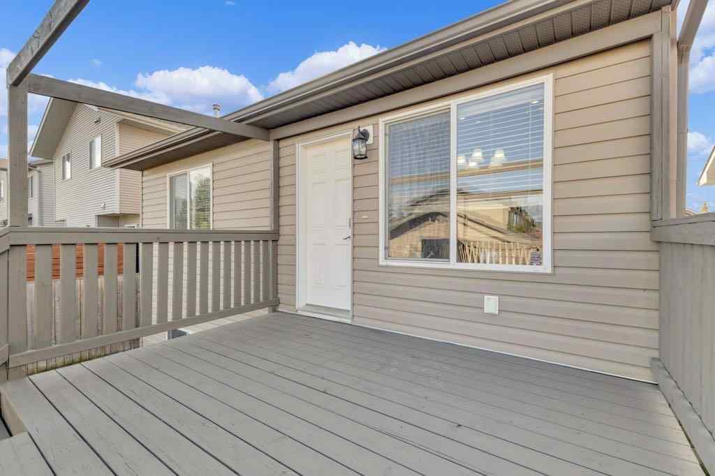 MLS® A2259015 - 132 Vickers Close  in Vanier Woods Red Deer, Residential