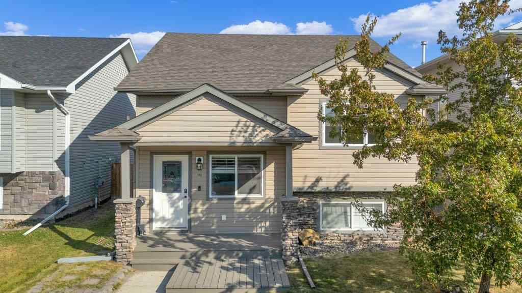 MLS® A2259015 - 132 Vickers Close  in Vanier Woods Red Deer, Residential