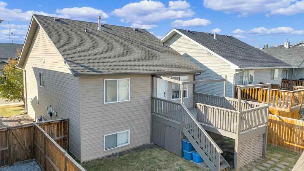 MLS® A2259015 - 132 Vickers Close  in Vanier Woods Red Deer, Residential