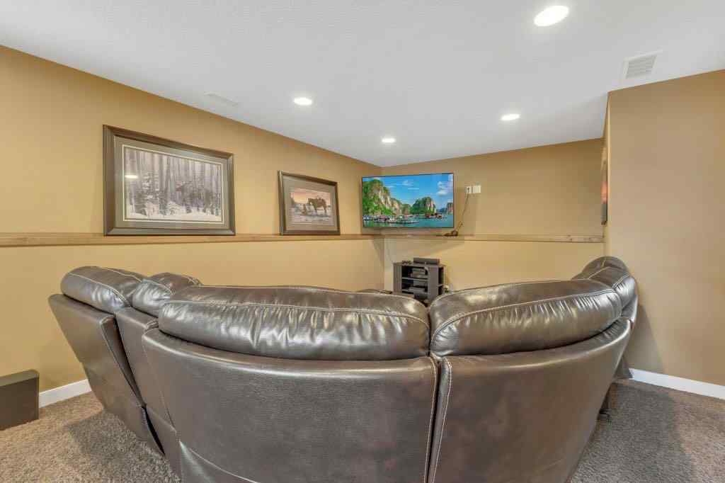 MLS® A2259015 - 132 Vickers Close  in Vanier Woods Red Deer, Residential