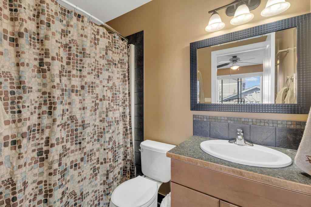 MLS® A2259015 - 132 Vickers Close  in Vanier Woods Red Deer, Residential