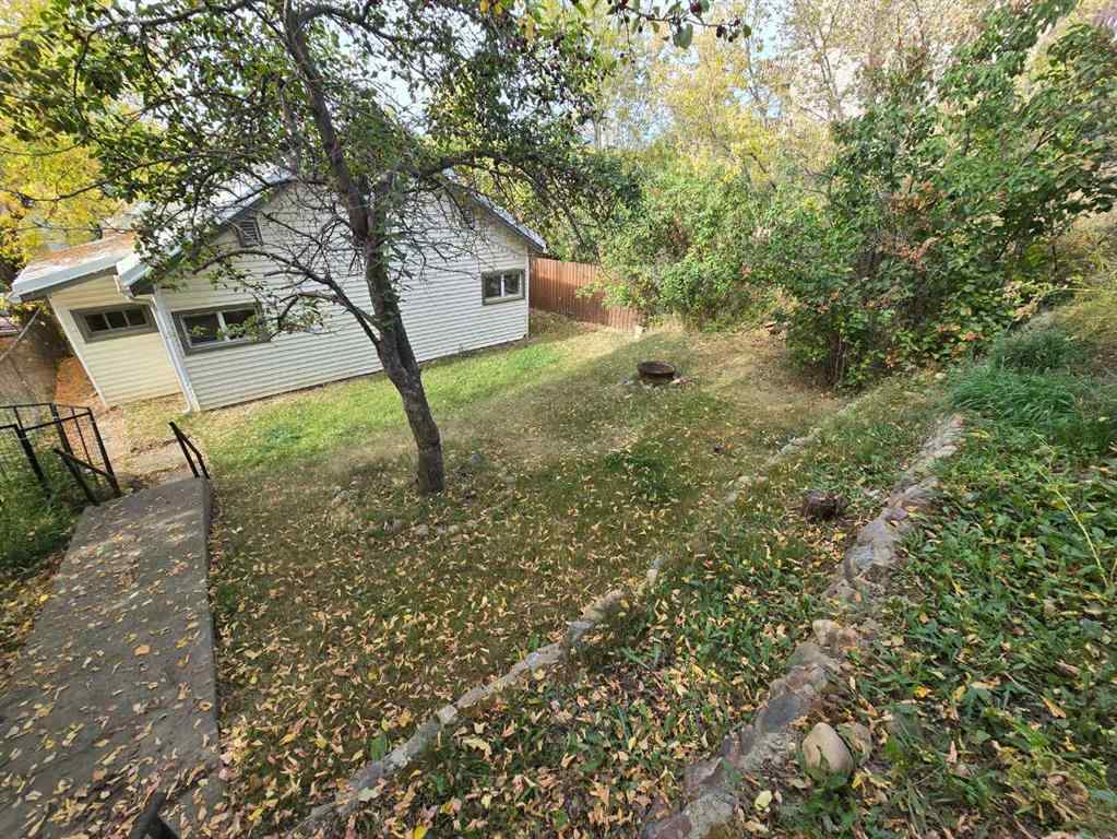 MLS® A2259017 - 9410 98 Street  in Downtown Peace River, Residential