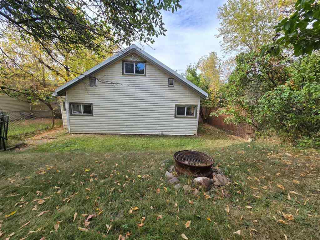 MLS® A2259017 - 9410 98 Street  in Downtown Peace River, Residential