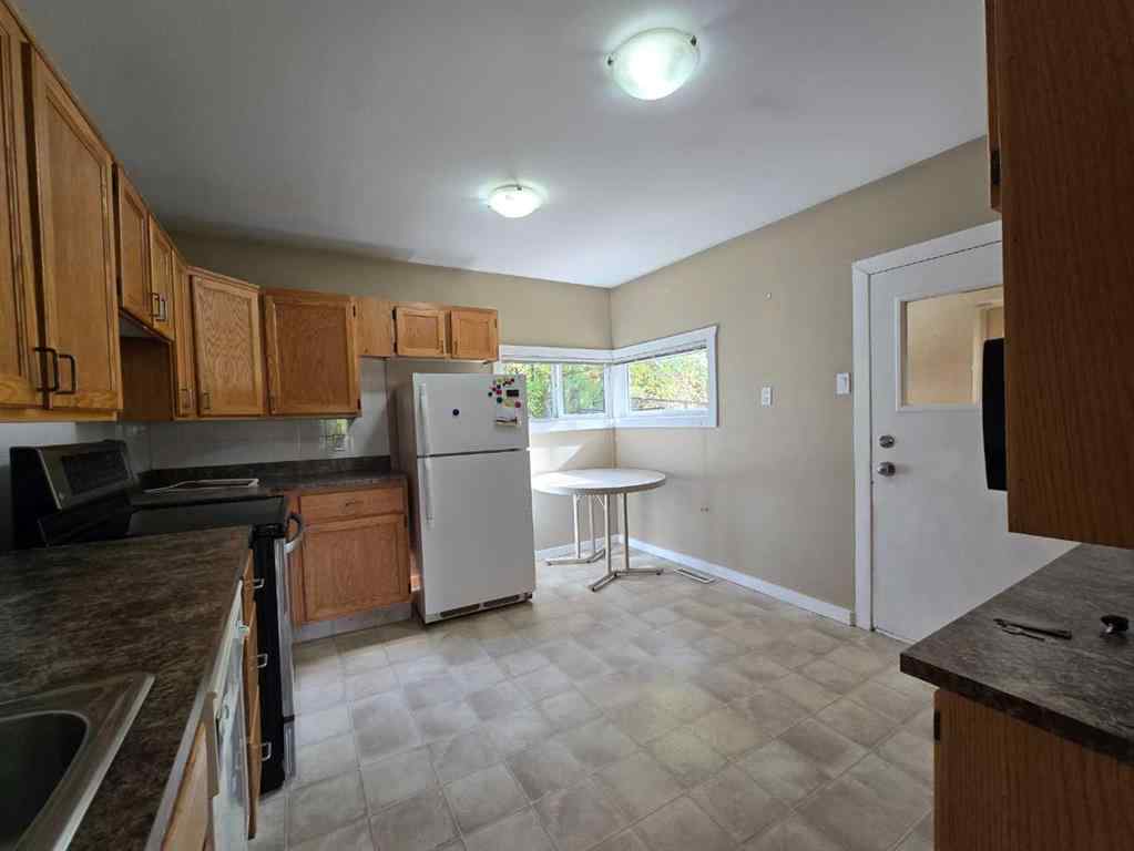 MLS® A2259017 - 9410 98 Street  in Downtown Peace River, Residential