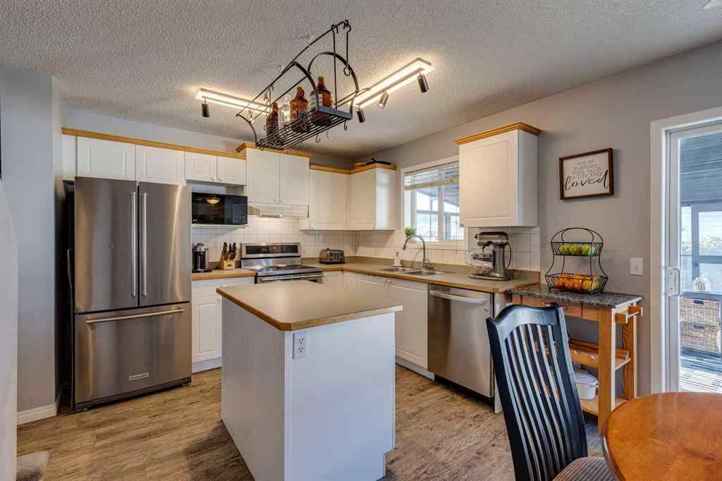MLS® A2259018 - 201 Citadel Forest Close NW in Citadel Calgary, Residential