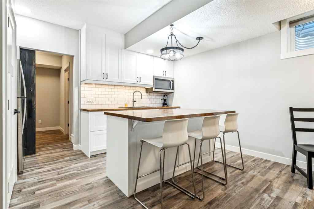 MLS® A2259019 - 832 Chinook Gate Parade SW in Chinook Gate Airdrie, Residential