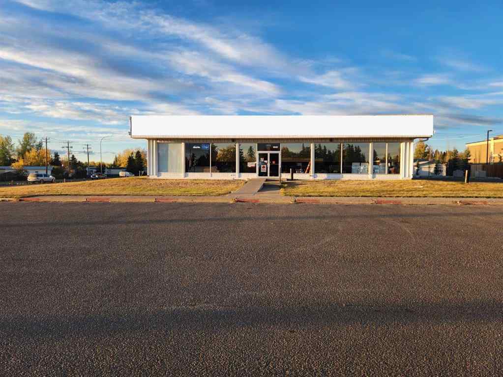 MLS® A2259023 - 5642 46 Street  in NONE Olds, Commercial