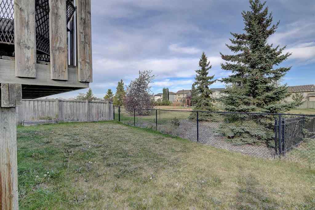 MLS® A2259031 - 10201 86 Street  in Crystal Landing Grande Prairie, Residential