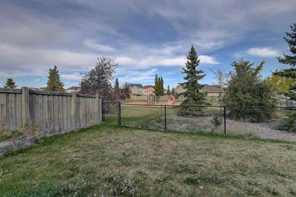 MLS® A2259031 - 10201 86 Street  in Crystal Landing Grande Prairie, Residential