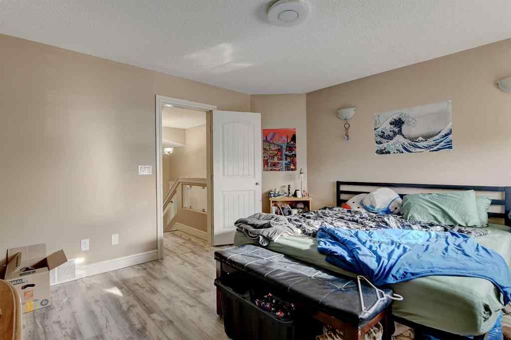 MLS® A2259031 - 10201 86 Street  in Crystal Landing Grande Prairie, Residential