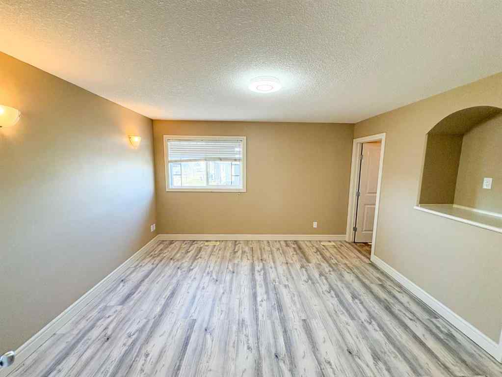 MLS® A2259031 - 10201 86 Street  in Crystal Landing Grande Prairie, Residential