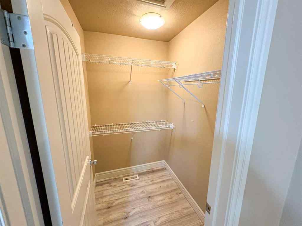 MLS® A2259031 - 10201 86 Street  in Crystal Landing Grande Prairie, Residential