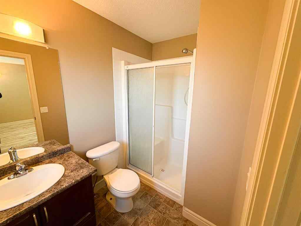MLS® A2259031 - 10201 86 Street  in Crystal Landing Grande Prairie, Residential