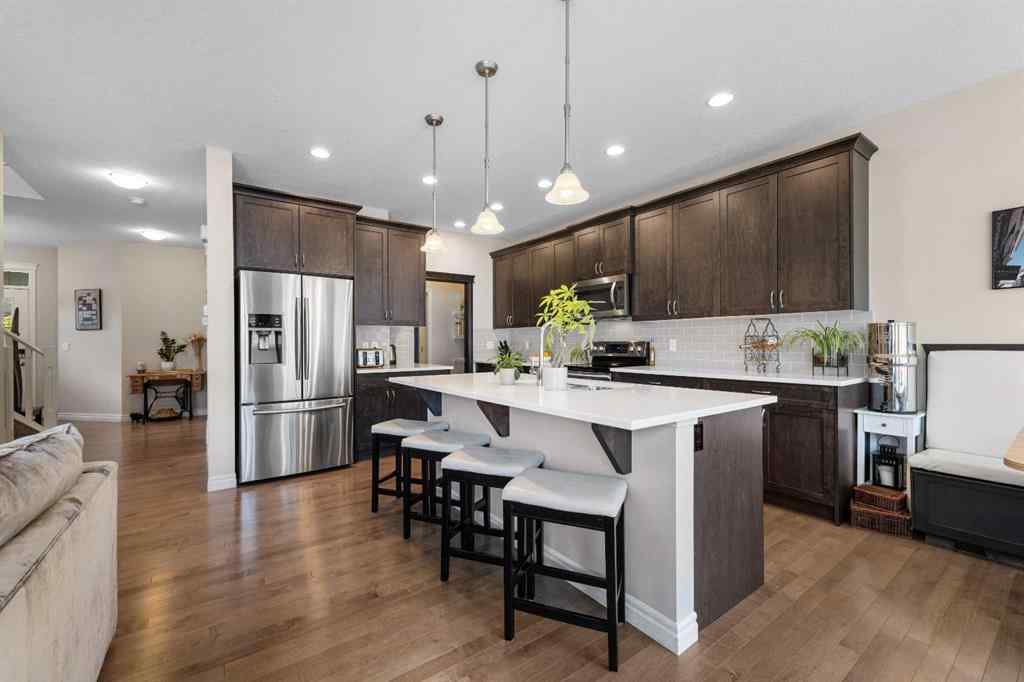 MLS® A2259032 - 231 Evansglen Circle NW in Evanston Calgary, Residential