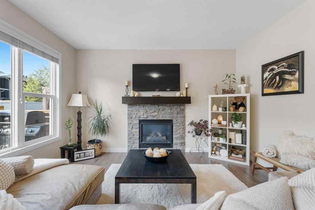 MLS® A2259032 - 231 Evansglen Circle NW in Evanston Calgary, Residential