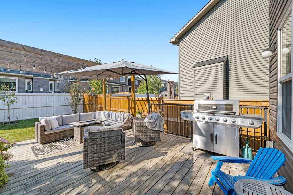 MLS® A2259032 - 231 Evansglen Circle NW in Evanston Calgary, Residential