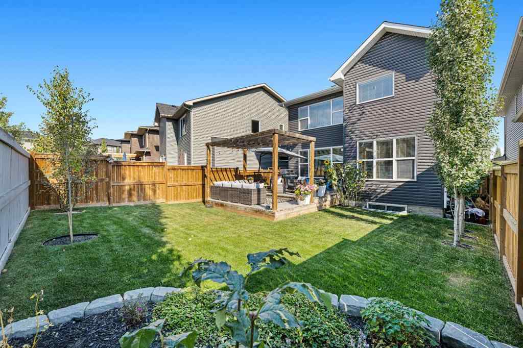 MLS® A2259032 - 231 Evansglen Circle NW in Evanston Calgary, Residential