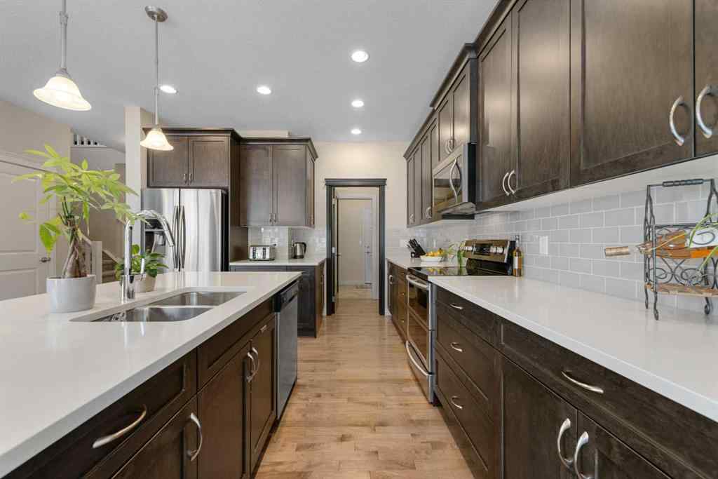 MLS® A2259032 - 231 Evansglen Circle NW in Evanston Calgary, Residential