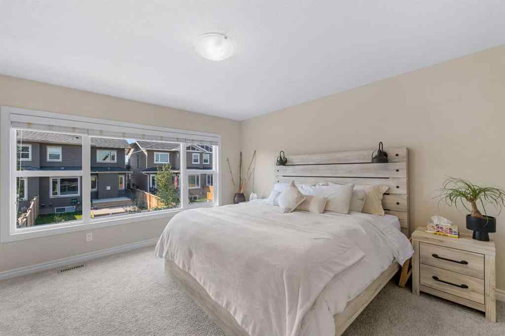 MLS® A2259032 - 231 Evansglen Circle NW in Evanston Calgary, Residential