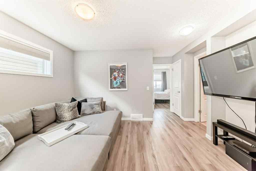 MLS® A2259034 - 352 Auburn Crest Way SE in Auburn Bay Calgary, Residential