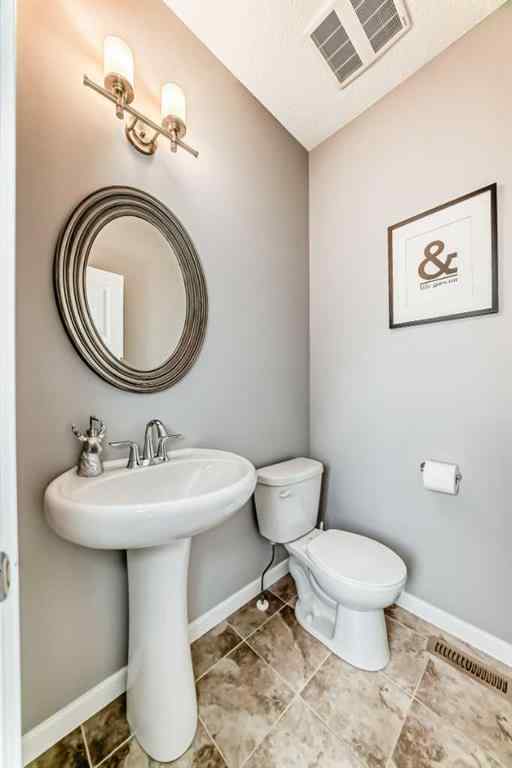 MLS® A2259034 - 352 Auburn Crest Way SE in Auburn Bay Calgary, Residential