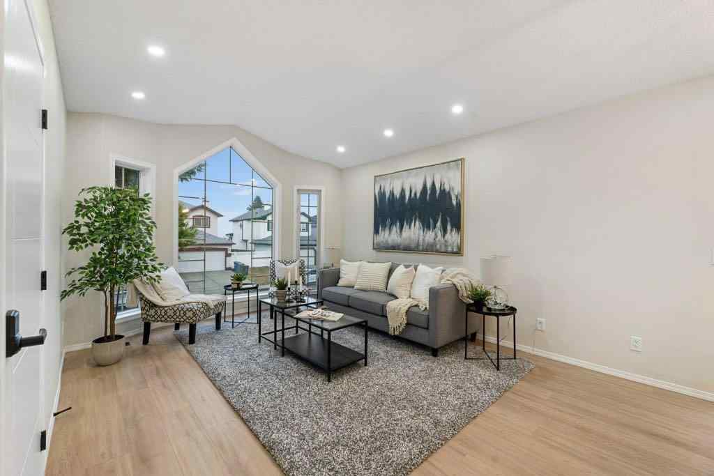 MLS® A2259038 - 74 Anaheim Circle NE in Monterey Park Calgary, Residential