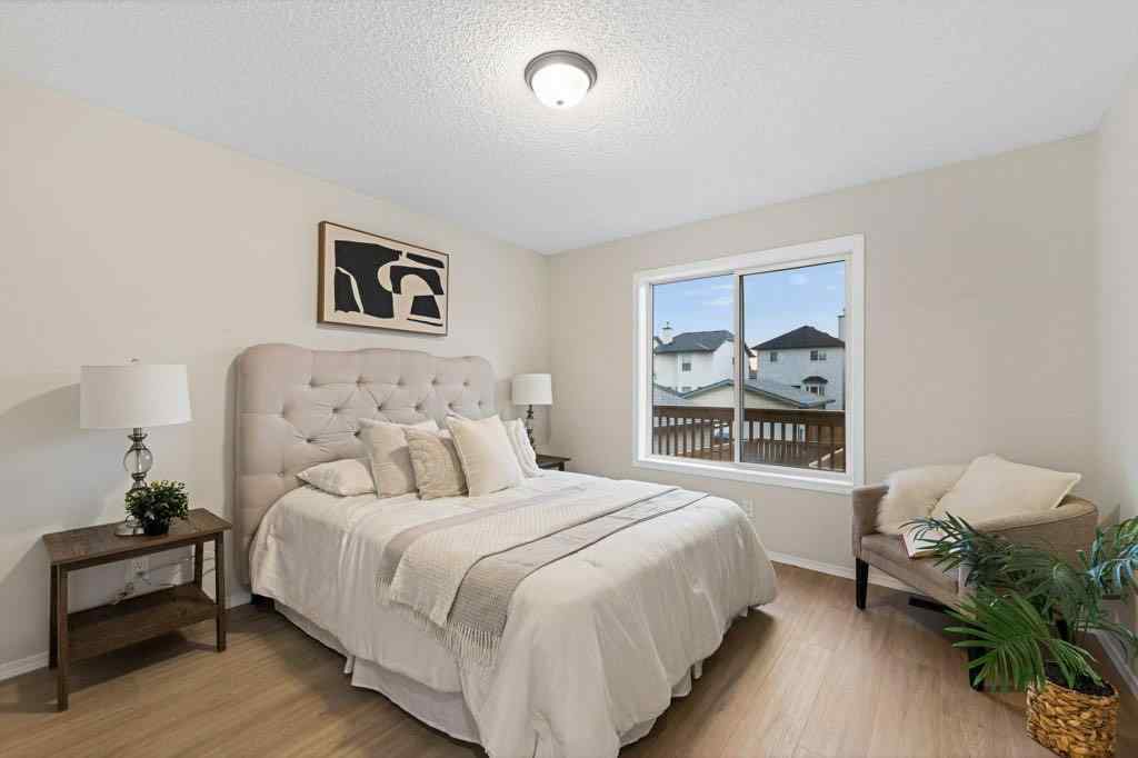 MLS® A2259038 - 74 Anaheim Circle NE in Monterey Park Calgary, Residential