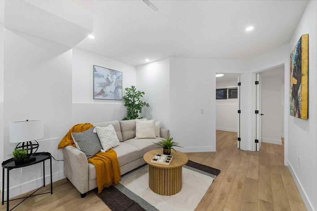 MLS® A2259038 - 74 Anaheim Circle NE in Monterey Park Calgary, Residential