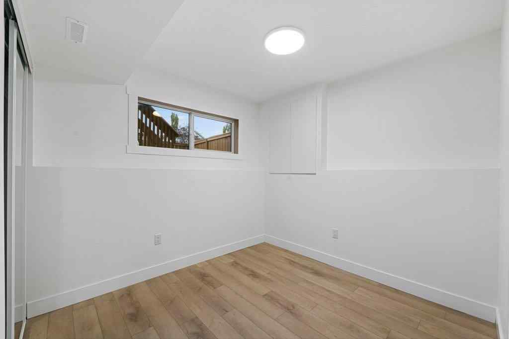 MLS® A2259038 - 74 Anaheim Circle NE in Monterey Park Calgary, Residential