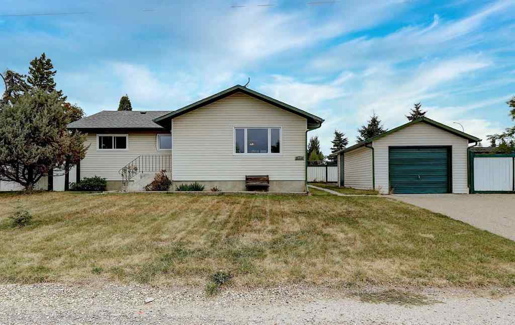 MLS® A2259043 - 11304 108 Avenue  in NONE Fairview, Residential