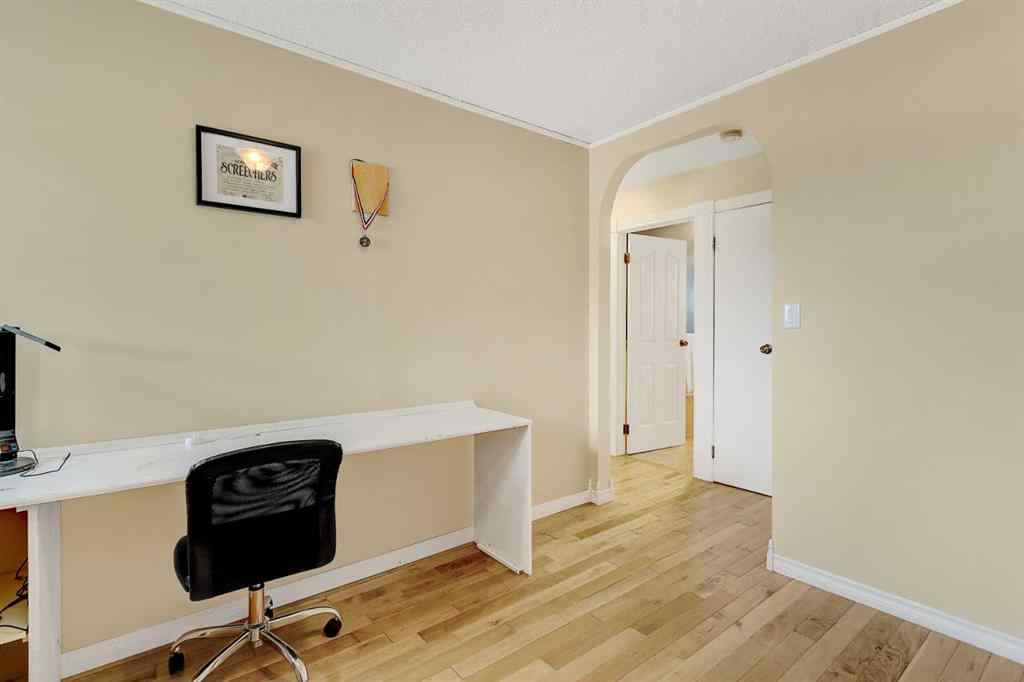 MLS® A2259043 - 11304 108 Avenue  in NONE Fairview, Residential