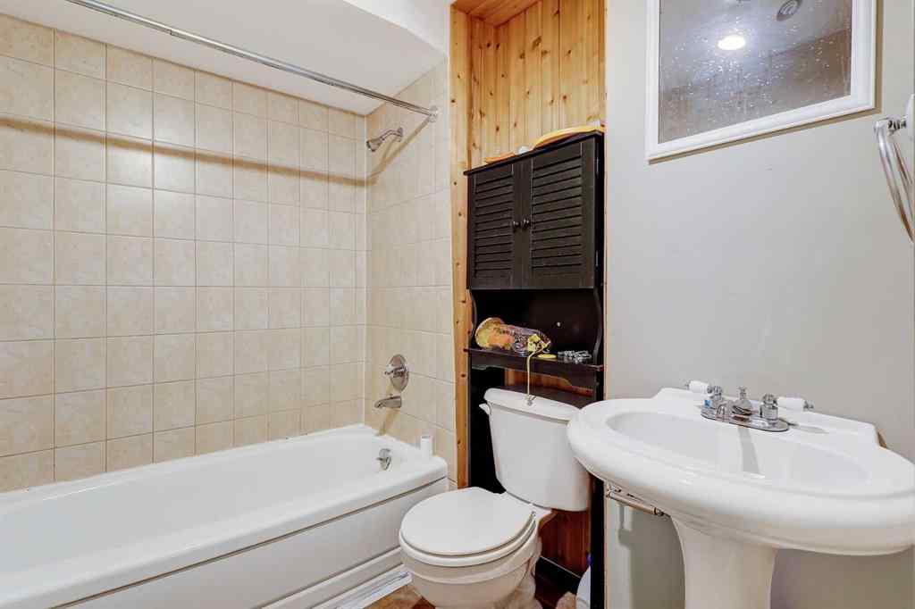 MLS® A2259043 - 11304 108 Avenue  in NONE Fairview, Residential