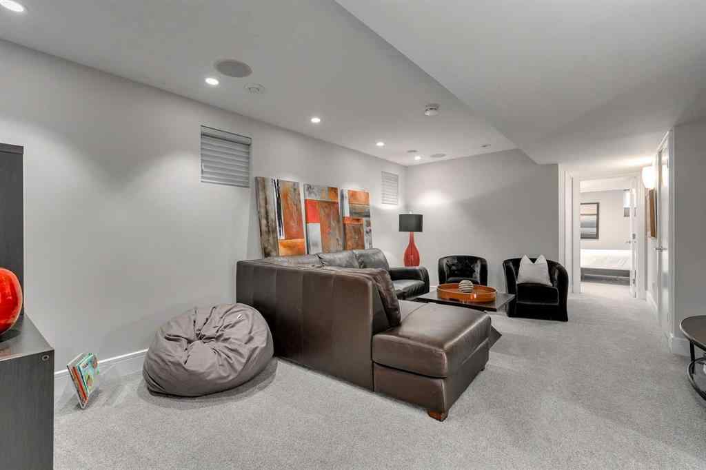 MLS® A2259046 - 506 54 Avenue SW in Windsor Park Calgary, Residential