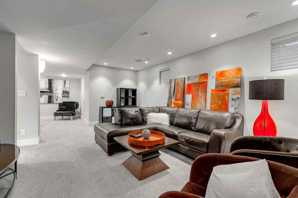 MLS® A2259046 - 506 54 Avenue SW in Windsor Park Calgary, Residential