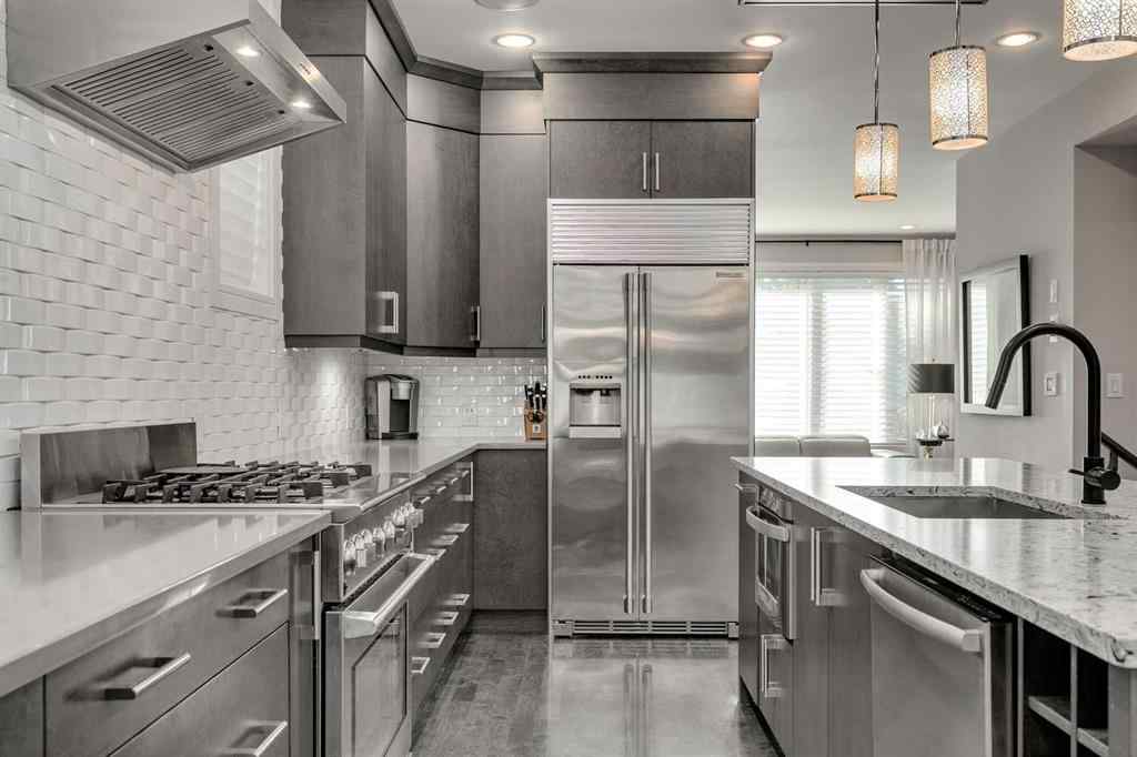 MLS® A2259046 - 506 54 Avenue SW in Windsor Park Calgary, Residential