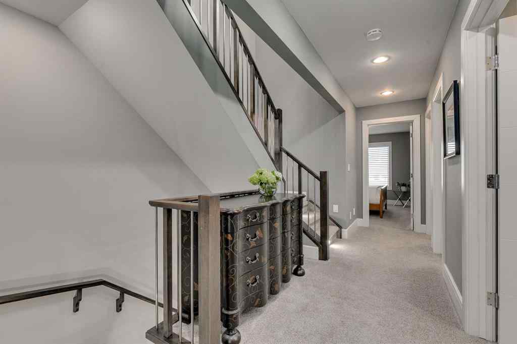 MLS® A2259046 - 506 54 Avenue SW in Windsor Park Calgary, Residential