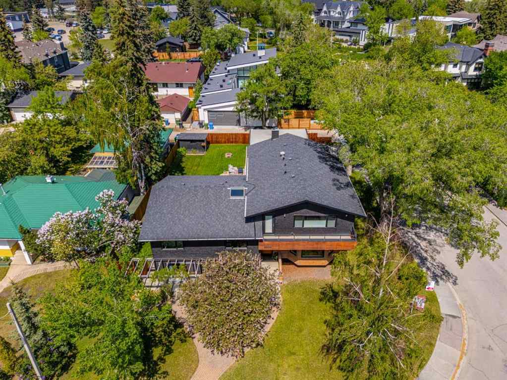 MLS® A2259053 - 2604 11 Avenue NW in St Andrews Heights Calgary, Residential