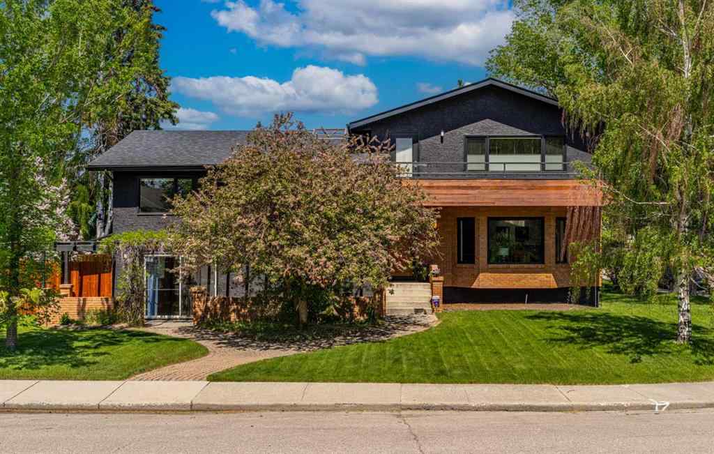 MLS® A2259053 - 2604 11 Avenue NW in St Andrews Heights Calgary, Residential