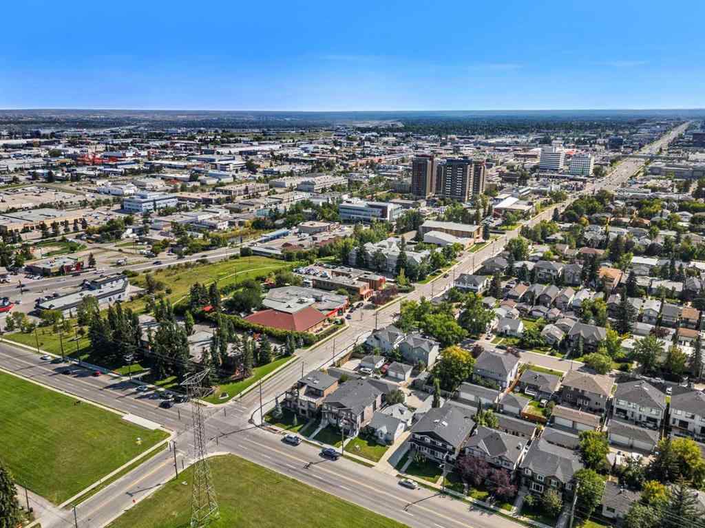 MLS® A2259054 - Unit #2 530 56 Avenue SW in Windsor Park Calgary, Residential