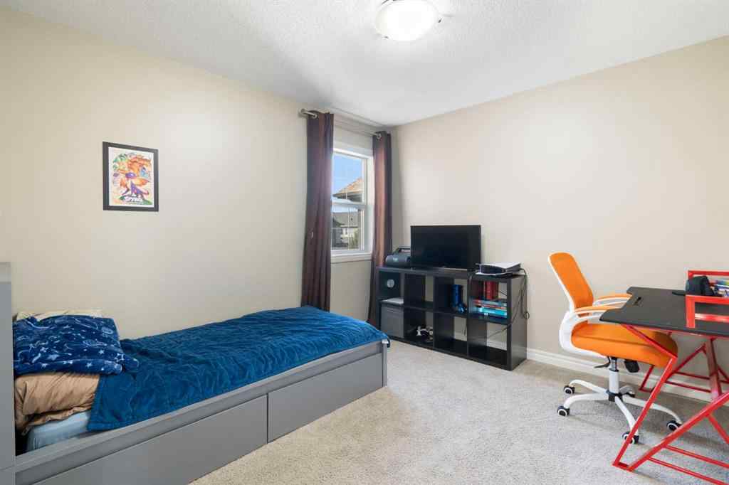 MLS® A2259056 - 22 Hillcrest Street SW in Hillcrest Airdrie, Residential