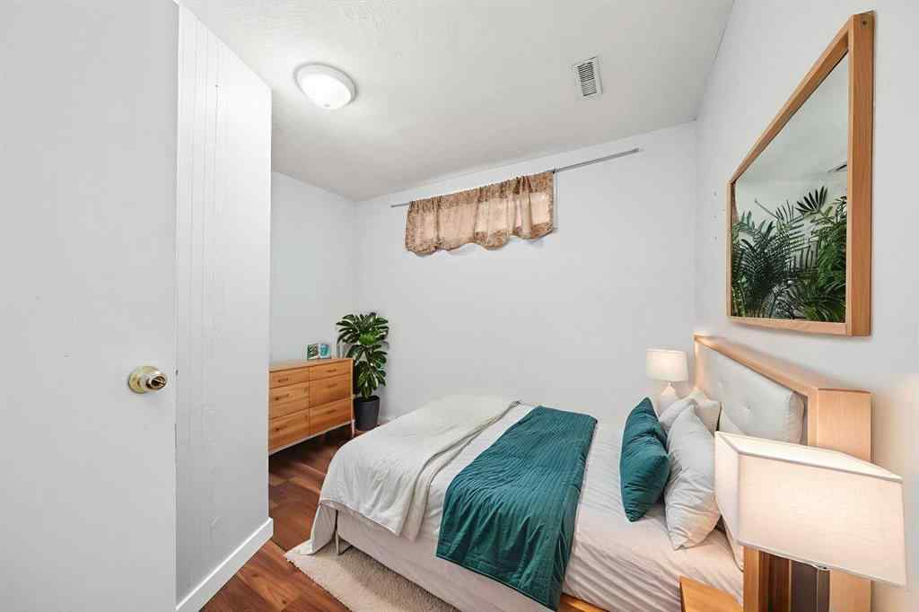 MLS® A2259058 - 24 Riverside Crescent SE in Riverbend Calgary, Residential