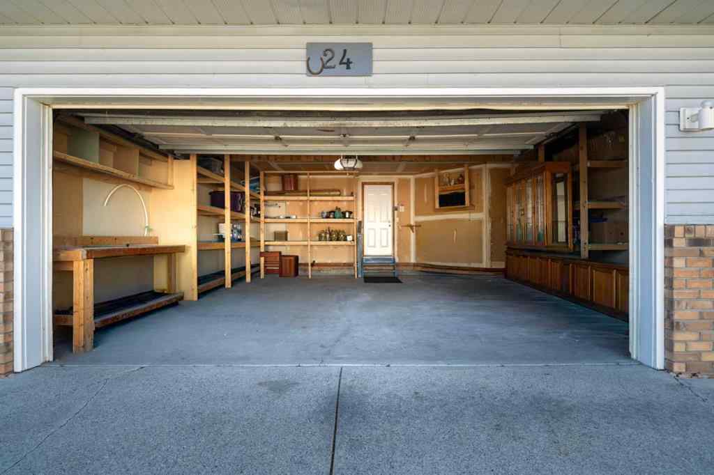 MLS® A2259058 - 24 Riverside Crescent SE in Riverbend Calgary, Residential