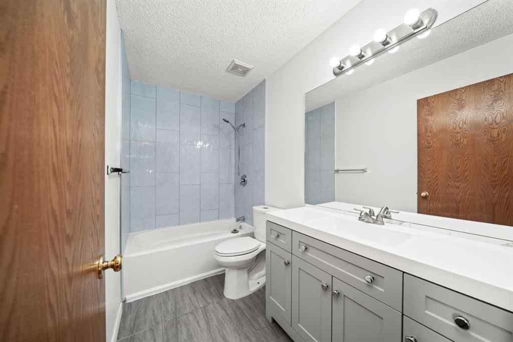 MLS® A2259058 - 24 Riverside Crescent SE in Riverbend Calgary, Residential